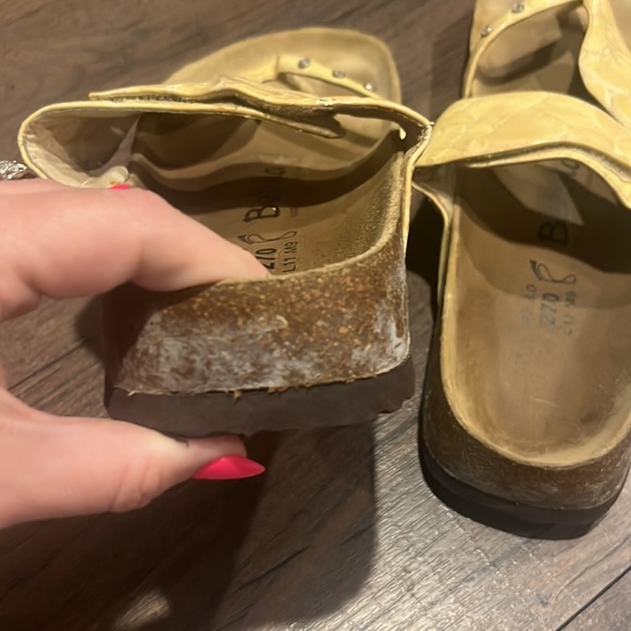 Birkenstock size 11 - Picture 3 of 6